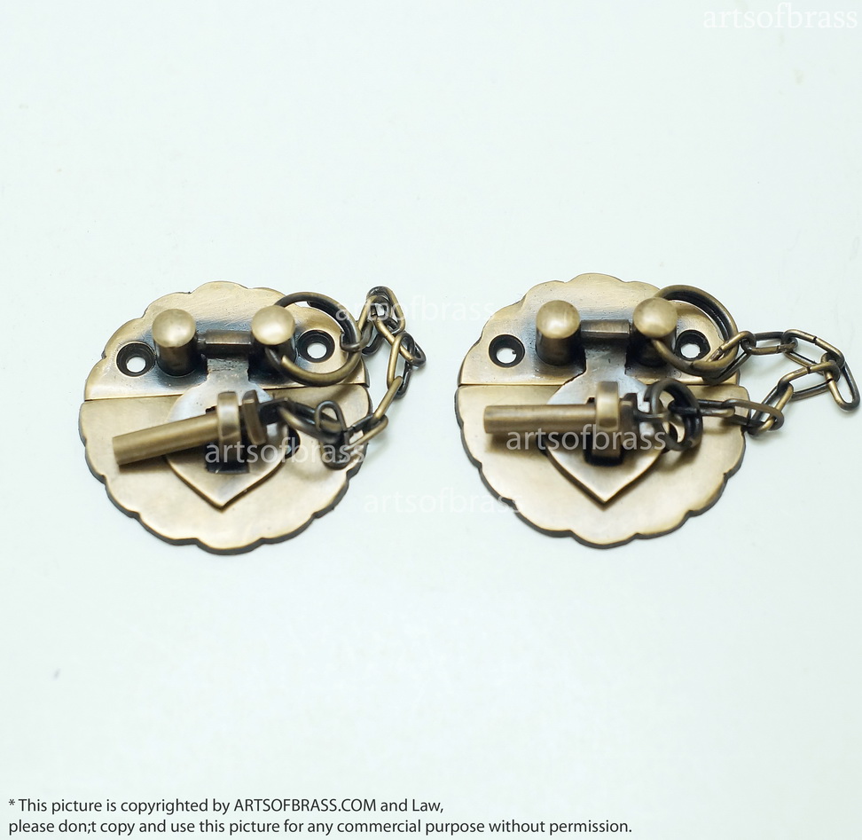1.69" Lot 2 pcs Solid Brass Vintage Round Pin Slot Locking BOX LATCH Lock 3 1.69" Lot 2 pcs Solid Brass Vintage Round Pin Slot Locking BOX LATCH Lock