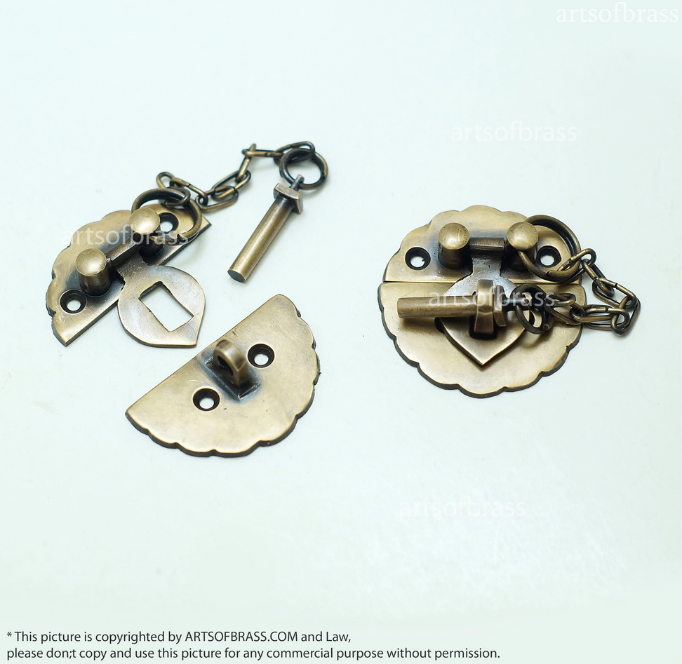 1.69" Lot 2 pcs Solid Brass Vintage Round Pin Slot Locking BOX LATCH Lock 7 1.69" Lot 2 pcs Solid Brass Vintage Round Pin Slot Locking BOX LATCH Lock - Image 5