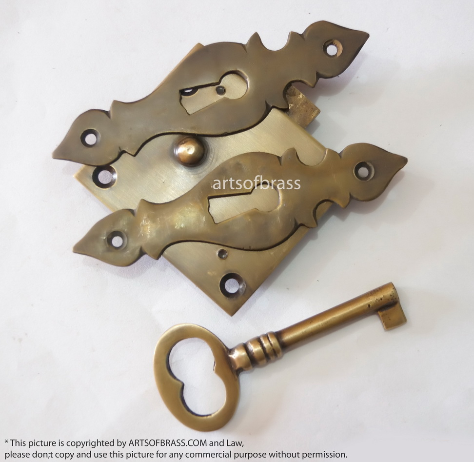 2 Custom Escutcheon Chippendale Key Hole Key Lock and SKELETON Key 6 2 Custom Escutcheon Chippendale Key Hole Key Lock and SKELETON Key - Image 4