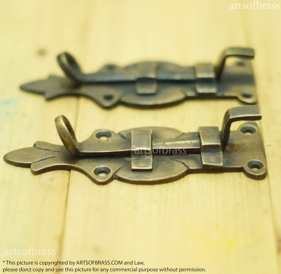 3.93" Vintage Victorian Latch Window Door Locks Solid Brass LATCH 5 3.93" Vintage Victorian Latch Window Door Locks Solid Brass LATCH - Image 3
