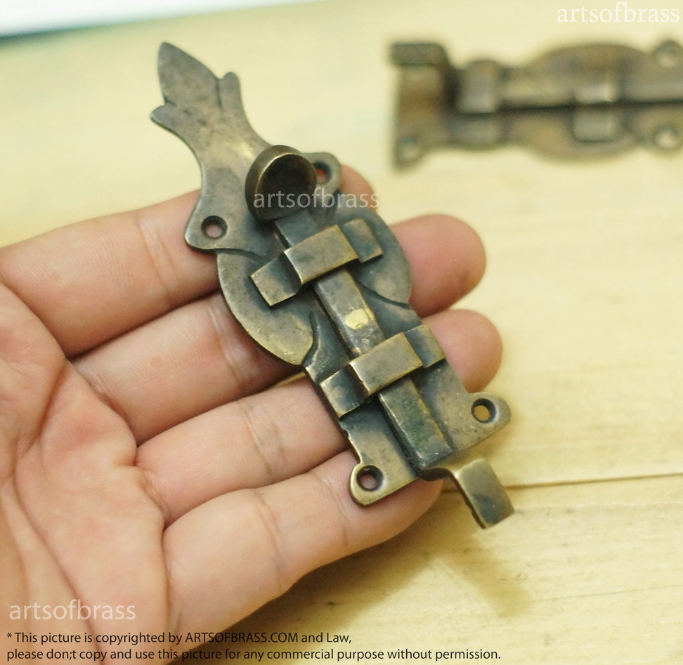 3.93" Vintage Victorian Latch Window Door Locks Solid Brass LATCH 7 3.93" Vintage Victorian Latch Window Door Locks Solid Brass LATCH - Image 5