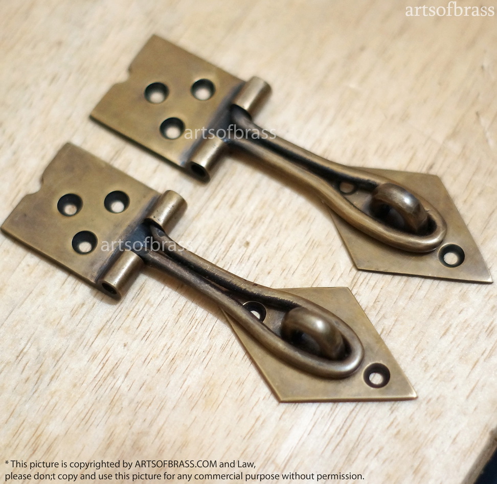 4.72" Lot of 2 pcs Vintage Door BOX LATCH Lock Gate Arrow cast Solid Brass 5 4.72" Lot of 2 pcs Vintage Door BOX LATCH Lock Gate Arrow cast Solid Brass - Image 3