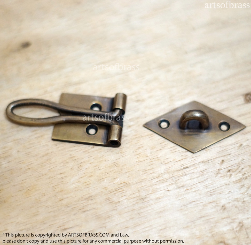 4.72" Lot of 2 pcs Vintage Door BOX LATCH Lock Gate Arrow cast Solid Brass 6 4.72" Lot of 2 pcs Vintage Door BOX LATCH Lock Gate Arrow cast Solid Brass - Image 4