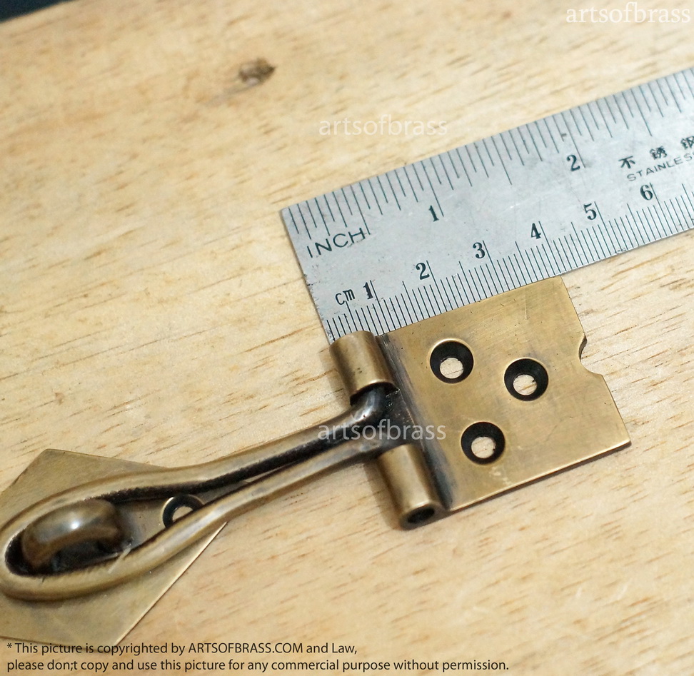4.72" Lot of 2 pcs Vintage Door BOX LATCH Lock Gate Arrow cast Solid Brass 8 4.72" Lot of 2 pcs Vintage Door BOX LATCH Lock Gate Arrow cast Solid Brass - Image 6