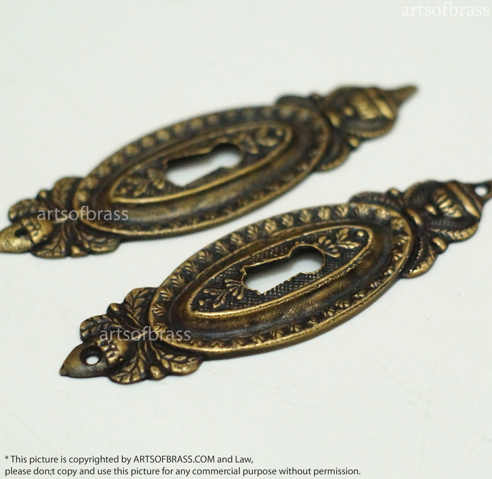 4.80" 2 pcs Vintage Brass Victorian Garden Key Hole Door Key Hole Plate 7 4.80" 2 pcs Vintage Brass Victorian Garden Key Hole Door Key Hole Plate - Image 5