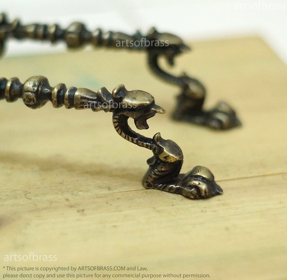 5.94" 2 pcs Vintage Gothic GARGOYLE Head Brass Drawer Handles Pulls 7 5.94" 2 pcs Vintage Gothic GARGOYLE Head Brass Drawer Handles Pulls - Image 5
