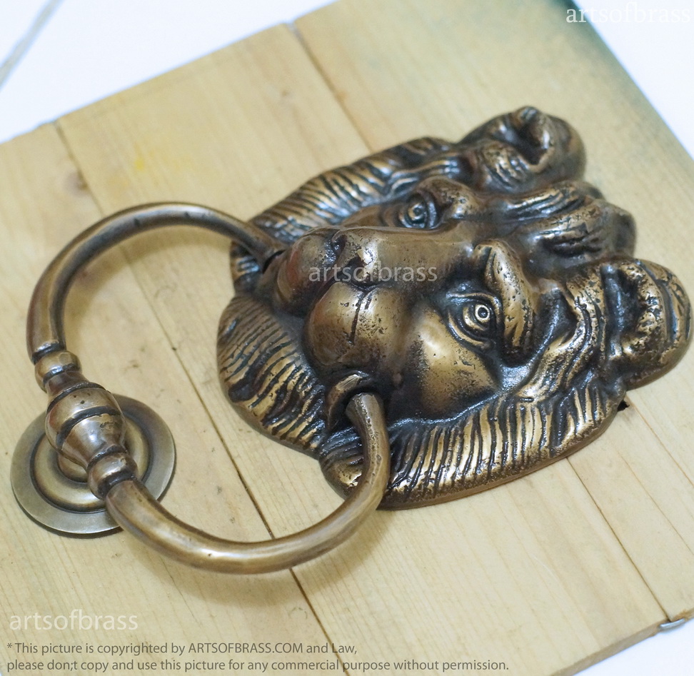 6.22" Vintage Solid Brass Lion Door KNOCKER and Door knocker Protector 5 6.22" Vintage Solid Brass Lion Door KNOCKER and Door knocker Protector - Image 3