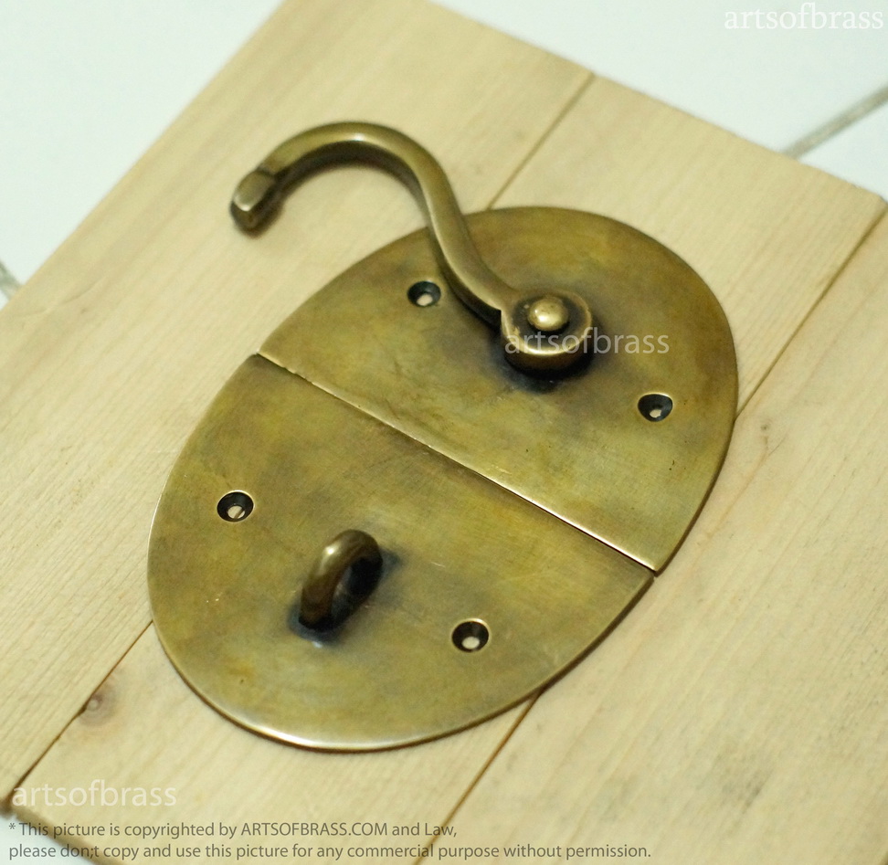 5.78" Inches Vintage BIG Round LATCH Hook Solid Brass Safe Gate Door Lock 6 5.78" Inches Vintage BIG Round LATCH Hook Solid Brass Safe Gate Door Lock - Image 4