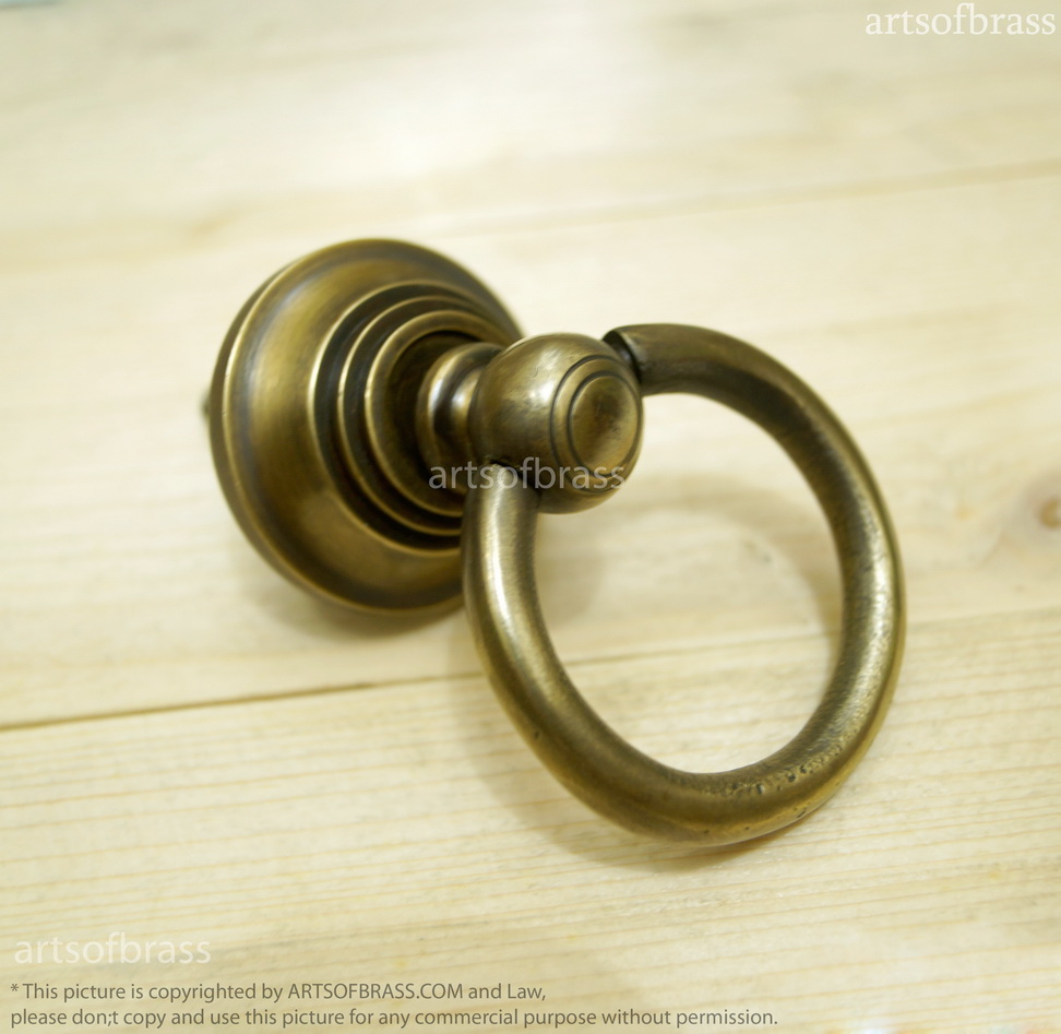Lot of 2 pcs Vintage Brass Round Drawer Pulls Antique Cabinet Brass KNOB 4 Lot of 2 pcs Vintage Brass Round Drawer Pulls Antique Cabinet Brass KNOB - Image 2