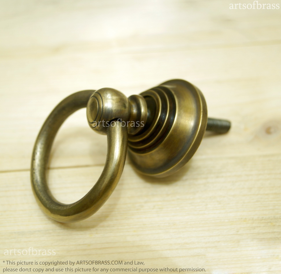 Lot of 2 pcs Vintage Brass Round Drawer Pulls Antique Cabinet Brass KNOB 6 Lot of 2 pcs Vintage Brass Round Drawer Pulls Antique Cabinet Brass KNOB - Image 4