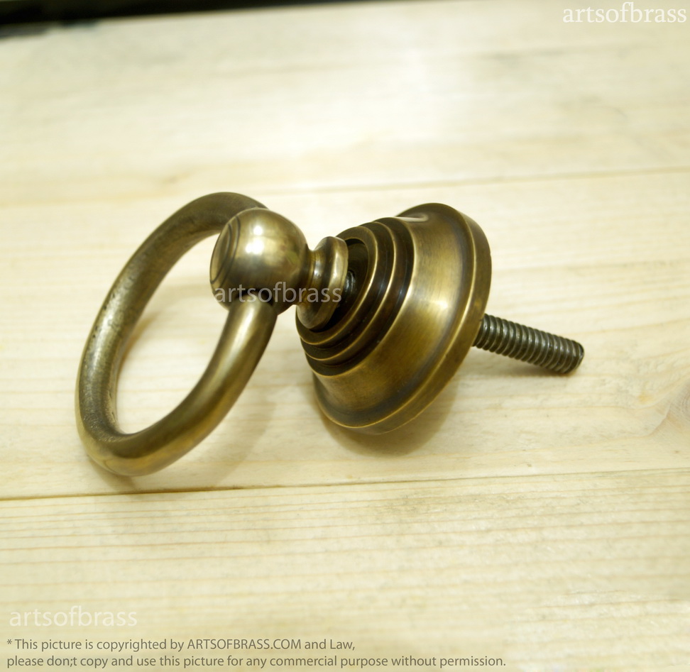 Lot of 2 pcs Vintage Brass Round Drawer Pulls Antique Cabinet Brass KNOB 7 Lot of 2 pcs Vintage Brass Round Drawer Pulls Antique Cabinet Brass KNOB - Image 5